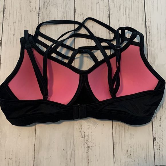Pink Victoria’s Secret ultimate push-up bra SZ Medium - Picture 2 of 3